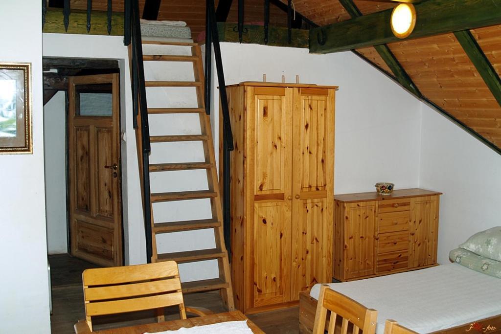 Hotel Cichy Dwór Manowo Exterior foto